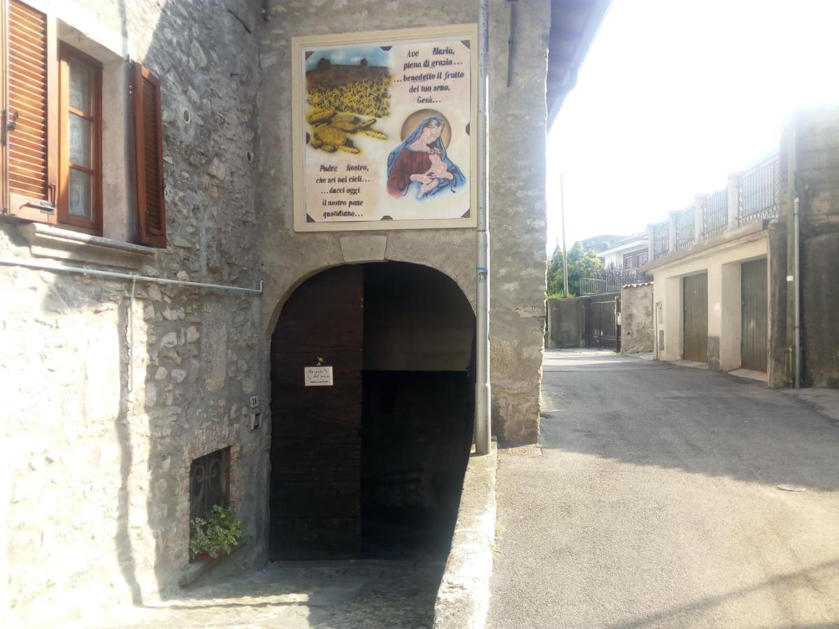 La Corte Del Pane Valbrona Buitenkant foto