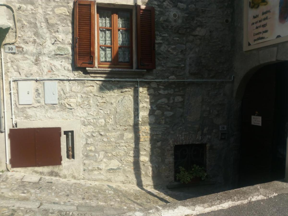 La Corte Del Pane Valbrona Buitenkant foto