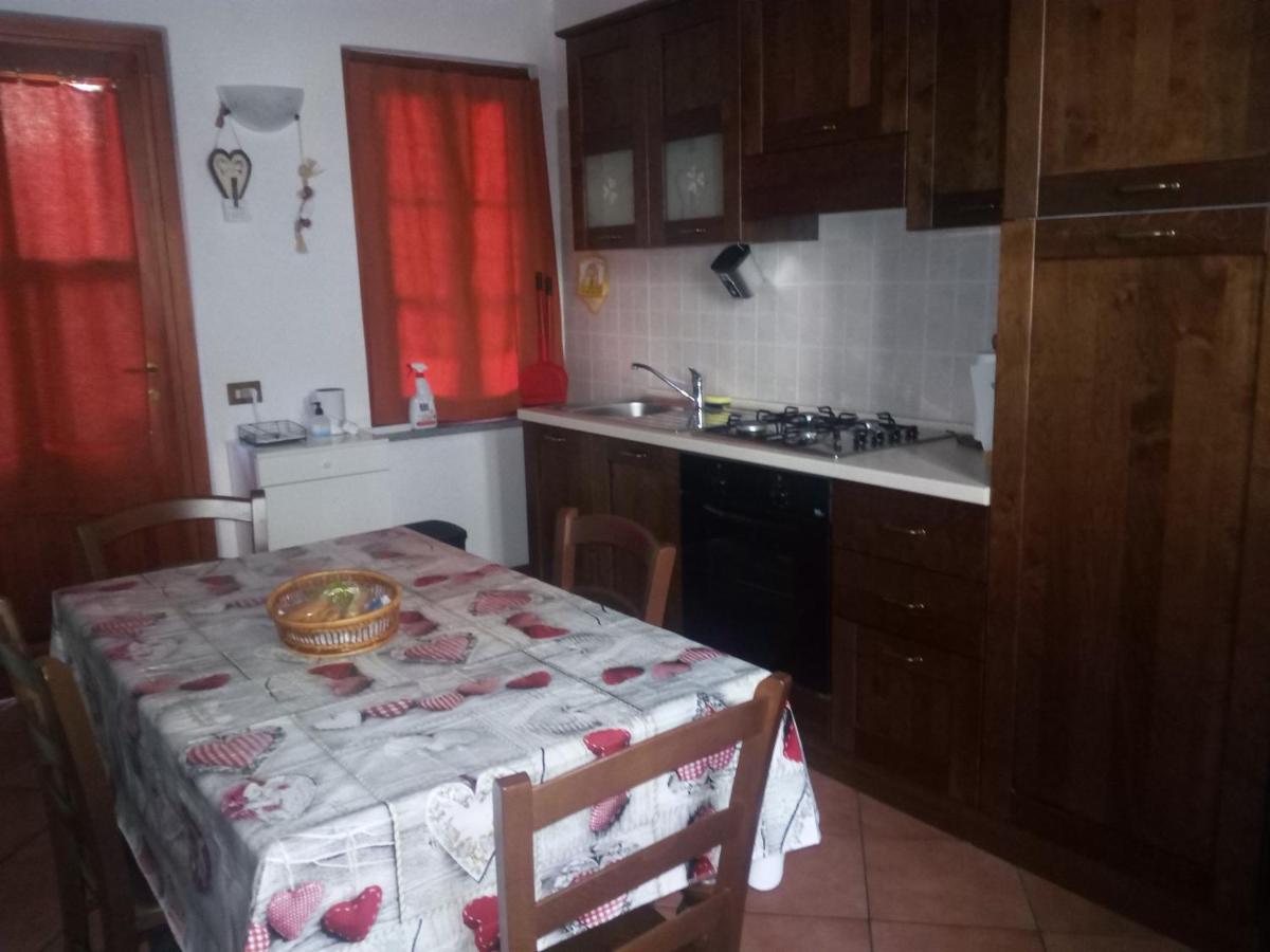 La Corte Del Pane Valbrona Buitenkant foto
