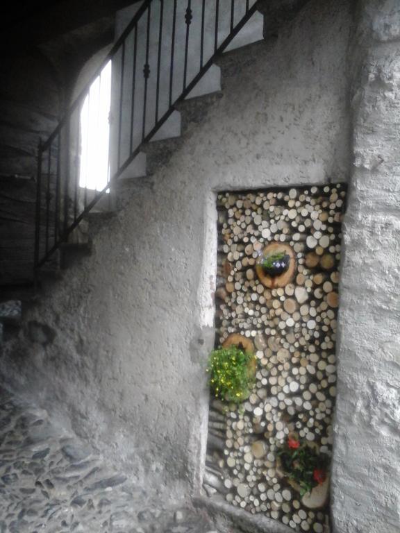 La Corte Del Pane Valbrona Buitenkant foto