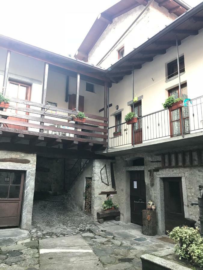 La Corte Del Pane Valbrona Buitenkant foto