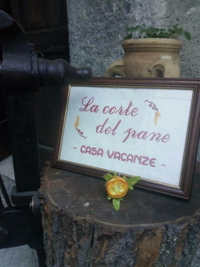 La Corte Del Pane Valbrona Buitenkant foto